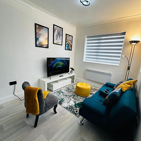 Cozy Haven Your Perfect 1Bed Le2 Leicester Esterno foto