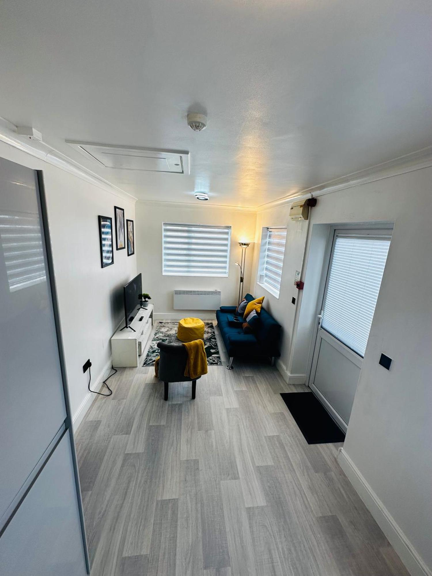 Cozy Haven Your Perfect 1Bed Le2 Leicester Esterno foto